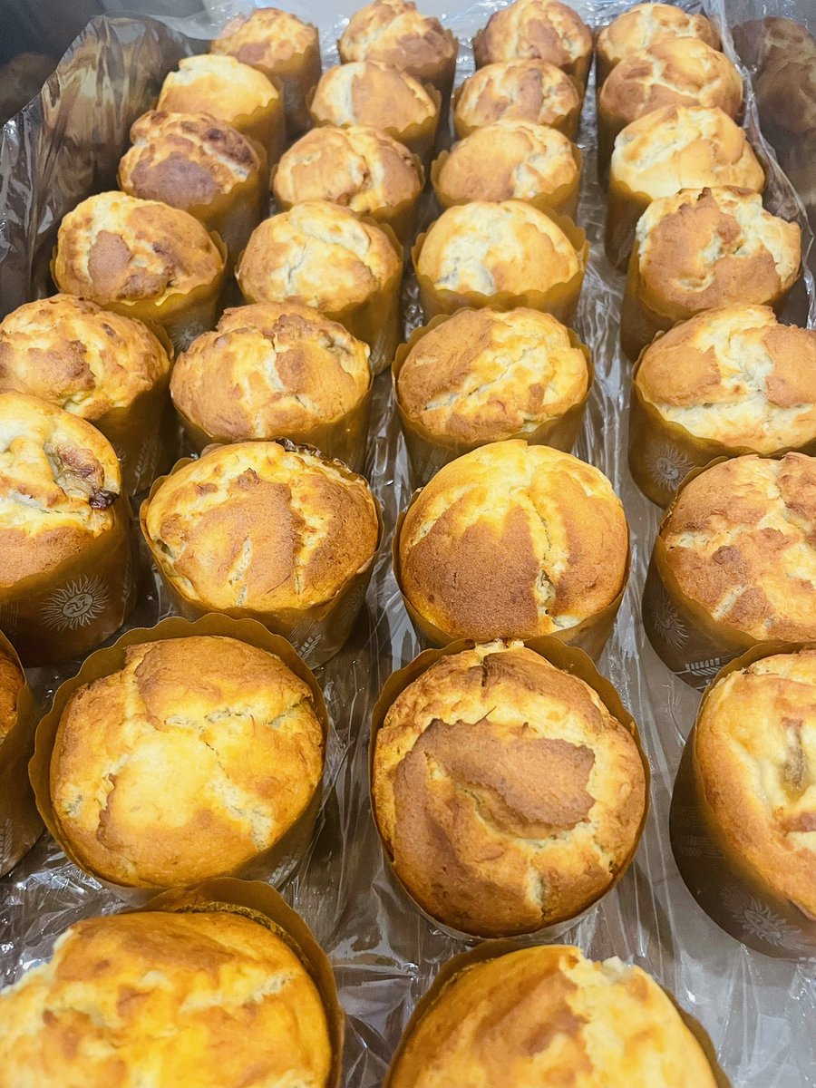 Mikkenocafe's tweet photo. お知らせ✴︎

６／１９金曜日
上田市役所1階にて販売日です。🥖🧁
１１-１４時.

４月から地下１階から一階へ移動しました！！！！！
コンビニがあった場所です。

市役所は月一回の販売日になりますので
ぜひぜひおでかけください☺️ https://t.co/5H8ZL90oxf