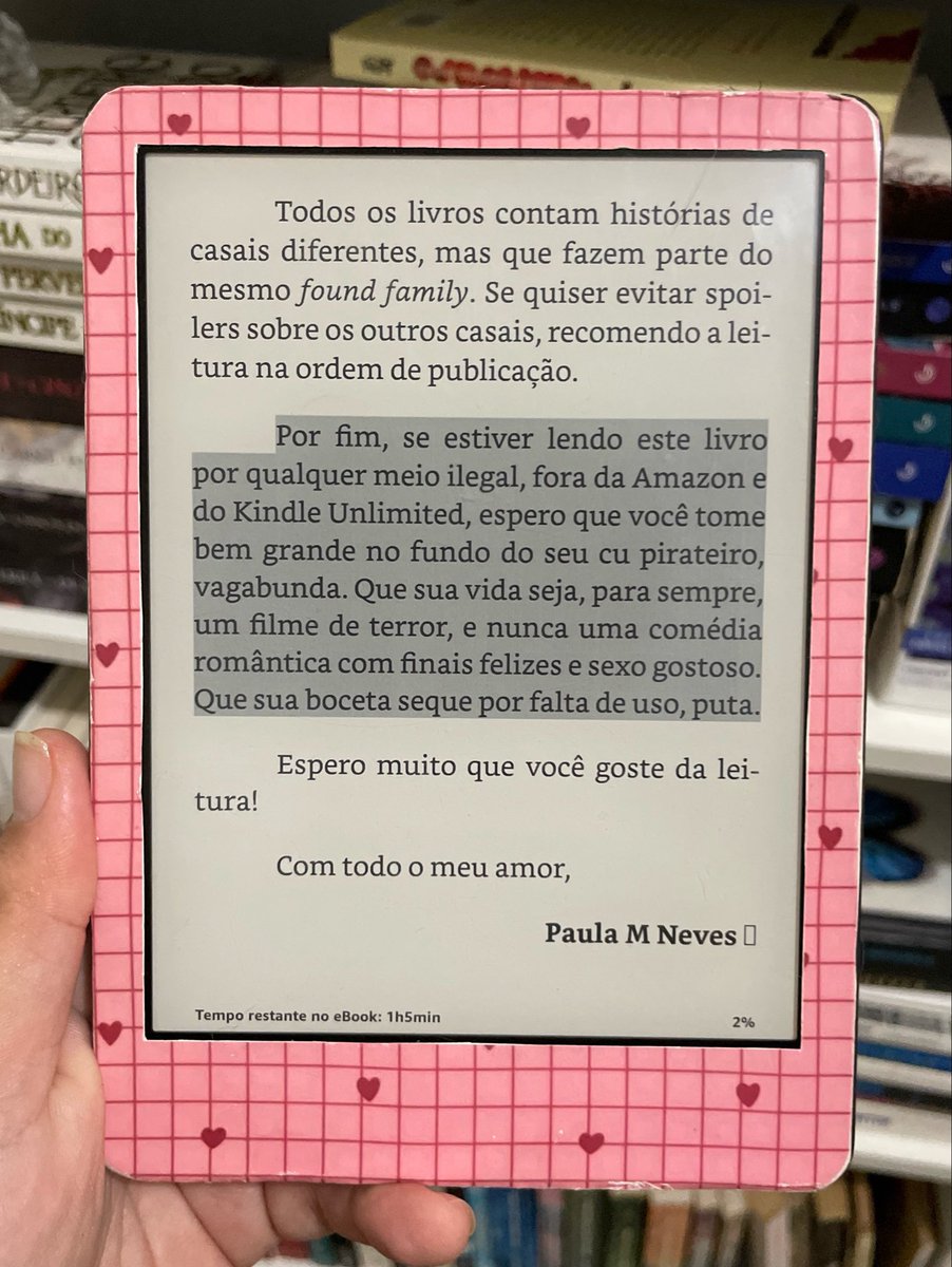 cortesh10's tweet photo. desculpa nao participo desse pao e circo de copa do mundo prefiro livros https://t.co/ZYrS7Y5Bd9