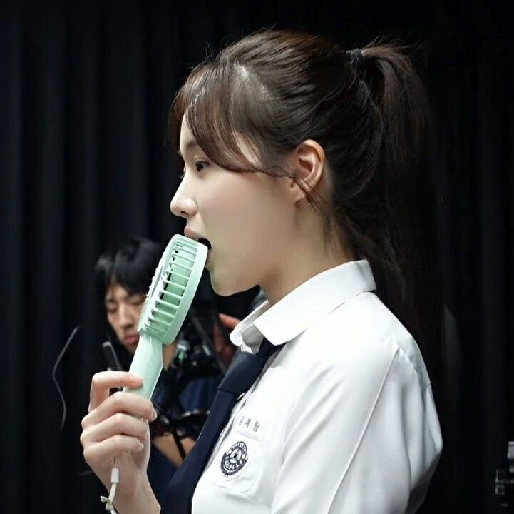 mung415's tweet photo. 선풍기먹지마세여 https://t.co/UOkPnEynF5