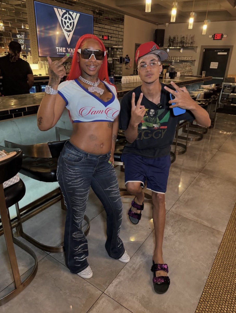 streameruniveristyclipzz tweet media
