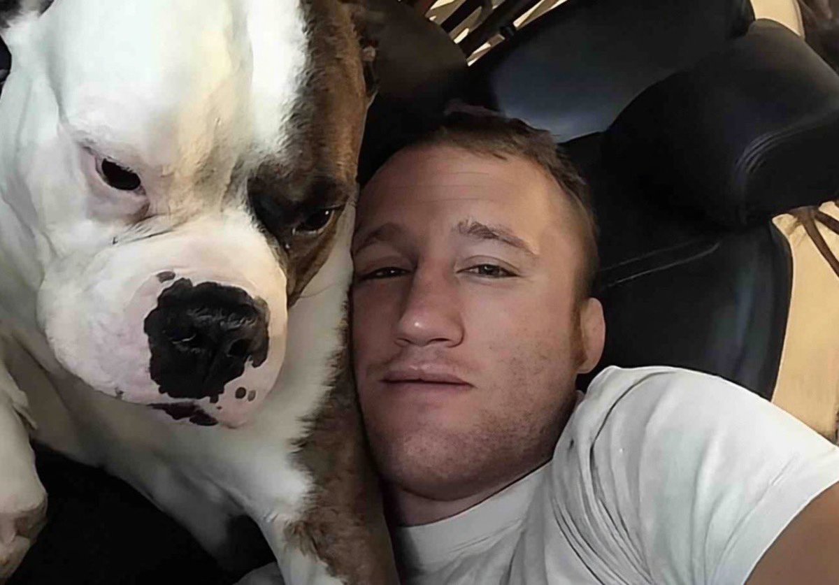 ChickenKingMMA's tweet photo. Justin Gaethje’s dog passed away 3 years ago &amp; he refuses to replace him https://t.co/aJMRTCwZMZ