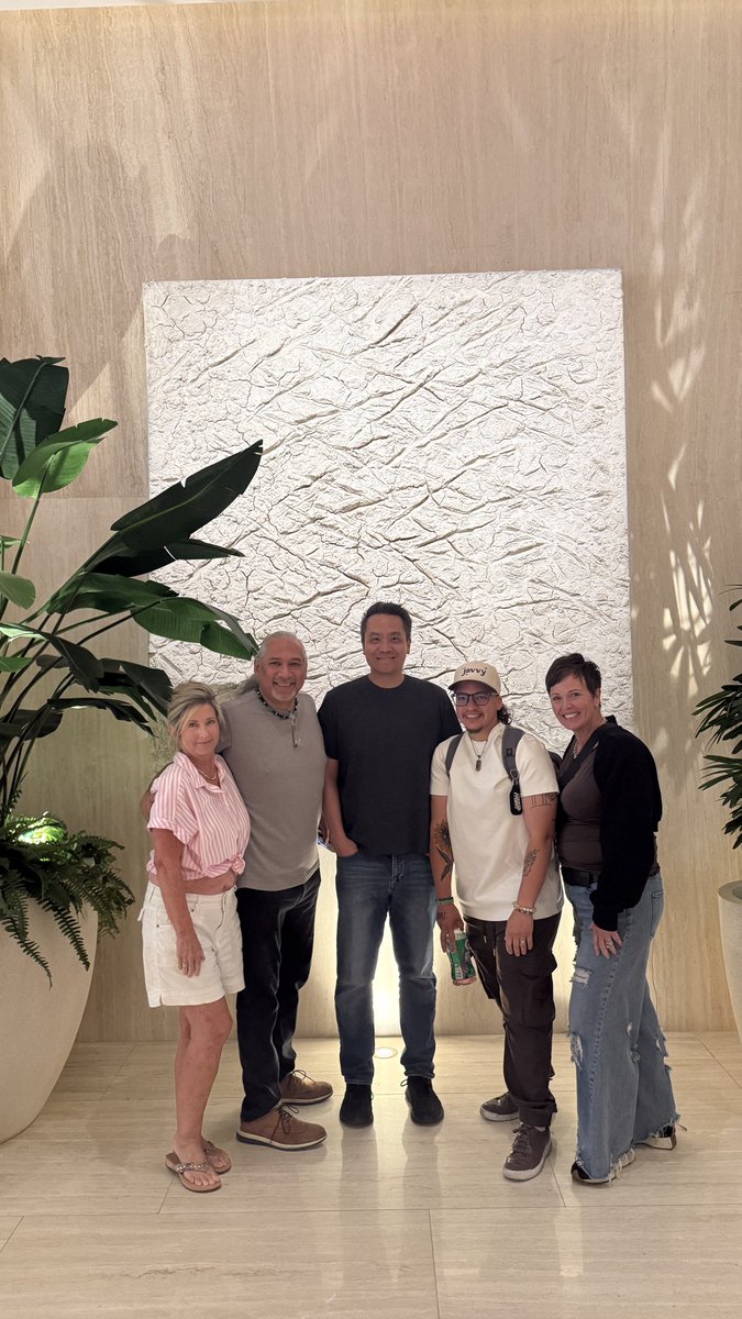 RedT2Retire's tweet photo. Vegas UGC meetup = exactly the kind of connection this business needs. Thank you to everyone who came out 🙏

#UGCCreator #VegasMeetup https://t.co/fwR50gcFoE