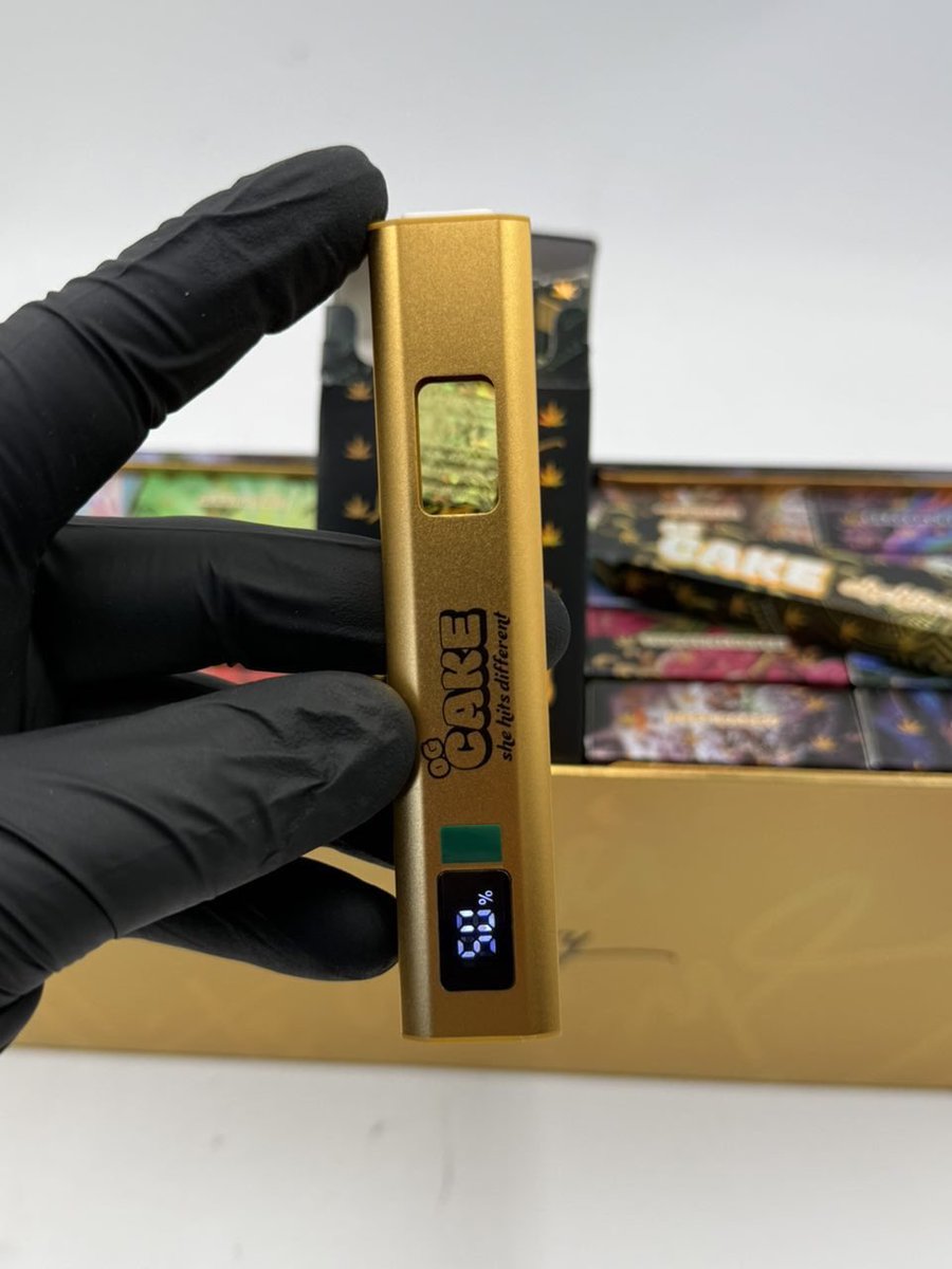 tdglashop's tweet photo. NEW OG CAKES 🎂 LEGENDARY EDITION 

#linkinbio #ogcakes #newedition #vapes https://t.co/Qeo9cKeFVd