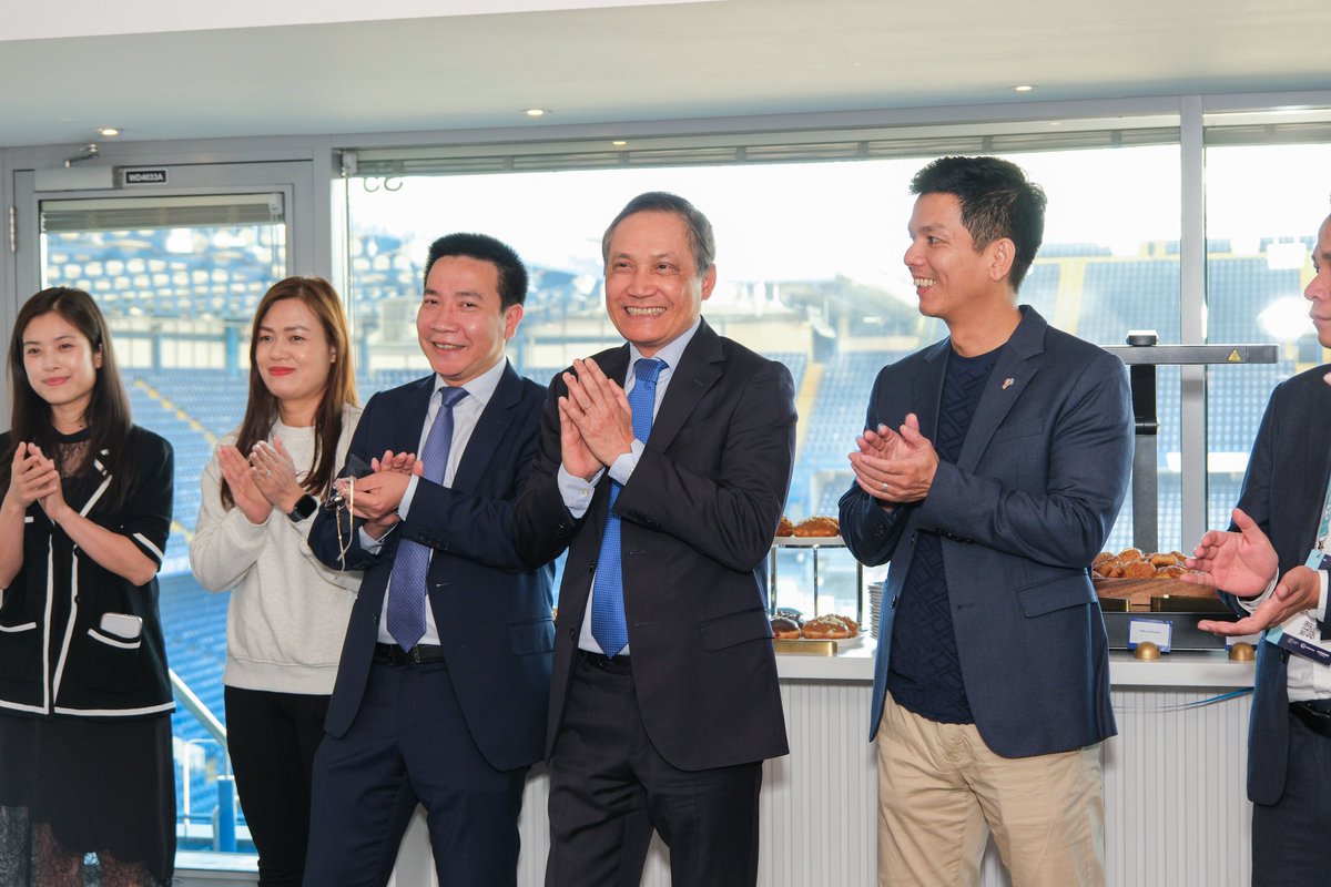 UKinVietnam's tweet photo. ๐ป๐ณ๐ฌ๐ง A successful #LTW2026 had concluded with the attendance of Vietnamese representatives from leading tech and finance companies, alongside reps from NIC and Da Nang IFC board ๐
#LTW26 #Innovation #GREATTechnology https://t.co/CmU3TmHcZY