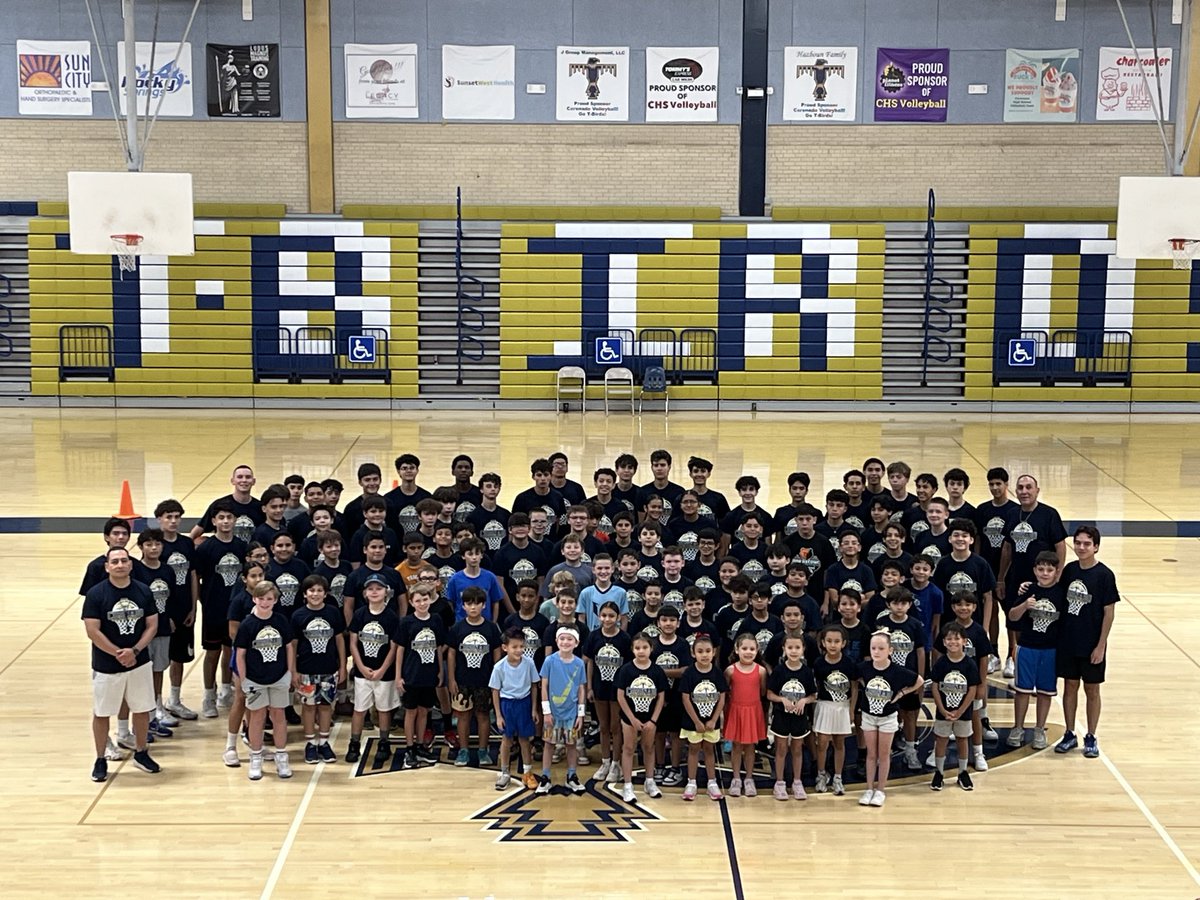 coronadoMBB's tweet photo. 2026 Summer Camp in the books. We had a great time. See you next year. 😀💙💛 Go T-Birds!!
@coronado_high @CoachMichaelPry @reynahustles https://t.co/O8uf9toUBa