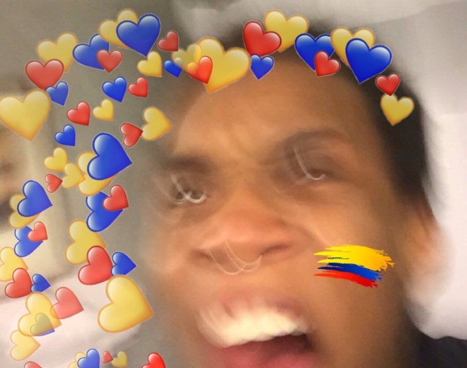 Sunshinephilim's tweet photo. HPTAAAAAAA ESA MIERDAAAAAAA!! https://t.co/bn4BvmsOfh