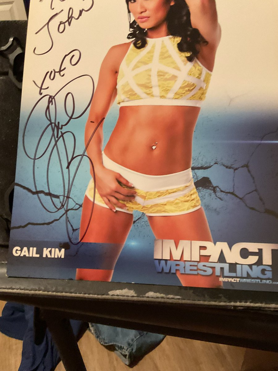 YogaDoing's tweet photo. @FirstNameJ0hn I went to the meet and greet at TNA’s Slamaversary in 2013 here in Boston. Got to meet all of the Knockout’s, my fav was @VelVelHoller and @gailkimITSME. Met @bullyray5150 and Mr. Anderson. Waiting in line bully n Anderson n myself started talking 💩we had a blast. Good times https://t.co/Ei4iGPCqVZ