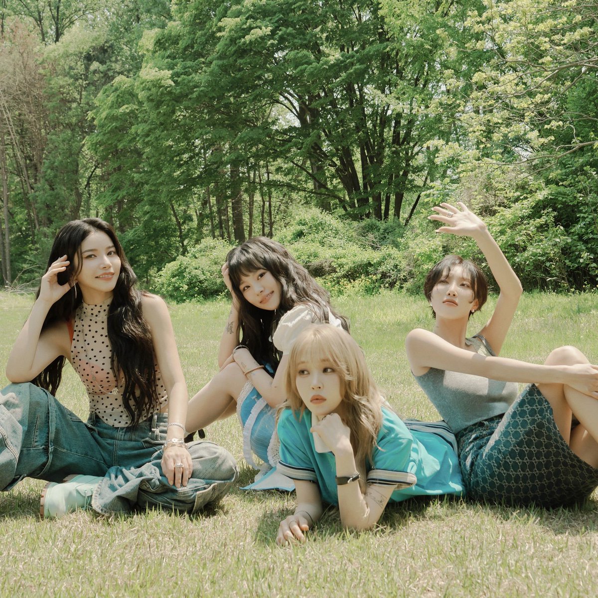 TOP100KPOP's tweet photo. 12 years ago today, MAMAMOO debuted. https://t.co/MpzrBP237w