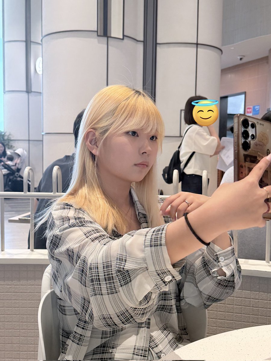 돌멩돌멩 tweet media