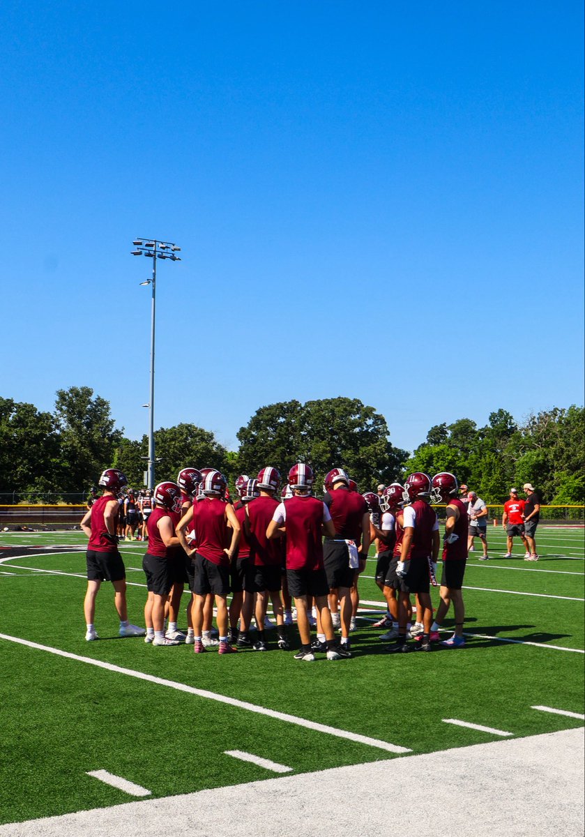 GentryPioneerFB's tweet photo. Gentry 7on7 Showed Up + Showed Out #7on7 #GoNeers #FITE https://t.co/lU2lCQT4P5