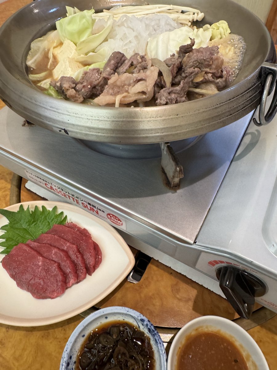 sataro2's tweet photo. アオモリ・ランチ(馬)
うますぎて���� https://t.co/8zFIymwxbT
