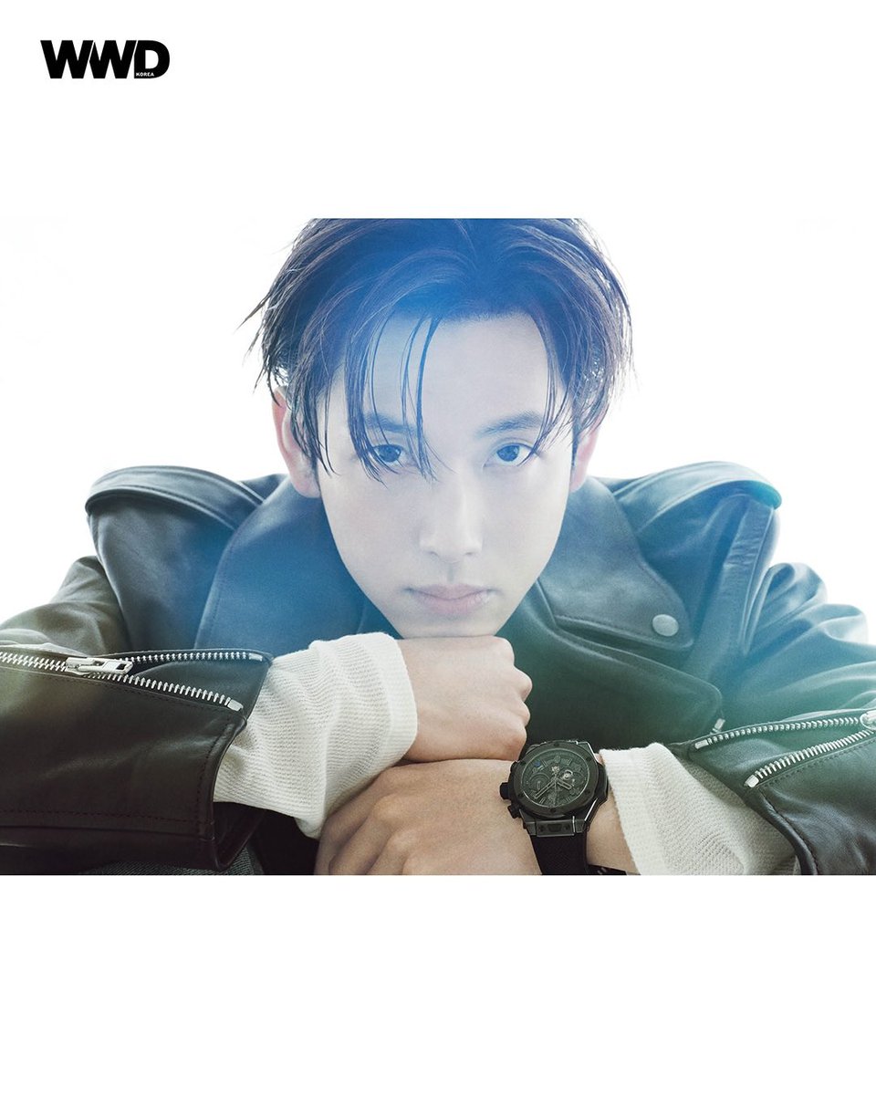 everydaysiwan's tweet photo. Actor Yim Siwan graced the cover of WWD Korea's July issue.

The photoshoot was carried out under the concept of "Unscripted." Crossing between his image as an actor known for portraying powerful characters and his life as an individual off the stage, the editorial captures Yim Siwan in his most unembellished and authentic form. It is said that he led the atmosphere on set with his restrained gaze and understated demeanor.

In the interview conducted alongside the photoshoot, Yim Siwan spoke about Yoon Yi Joon, his character in the upcoming drama ‘Love In Disguise’.

Introducing the character, he said, "At first, he appears cold-blooded, but as the story unfolds, you begin to feel a different warmth from him. He's a complex character with many layers." He added that he focused on portraying the role in a way that would keep the direction of the character's emotions from being easily read.

He went on to explain that he himself is also someone in whom contrasting emotions coexist, saying, "Those complex layers are what make a person more human." In doing so, he revealed his own philosophy toward acting.

The conversation also turned to lifestyle and relaxation. When asked what comes to mind first when he thinks of summer, Yim Siwan answered, "A cool, clear sea." He shared, "Just imagining the transparent waters of a vacation destination helps me regain a sense of ease. Summer is a season to pause for a moment, catch my breath, and find my balance again," expressing his affection for the season.

In particular, when asked what he would do if he were given a completely unplanned day, he replied, "Whether it's the sea or a swimming pool, I'd like to simply float on the water and do nothing." He added, "The kind of rest I need most right now is time when even my thoughts can take a break," drawing attention with his thoughtful answer.

Finally, Yim Siwan described the current chapter of his life as "Brainstorming." He explained that it is "a period of experiencing as many options and attempts as possible while finding my own direction," expressing anticipation for the path ahead.

More of Yim Siwan’s pictorial and interview can be found in WWD Korea's July issue.

https://t.co/LMQCyLbun9

#임시완 #yimsiwan