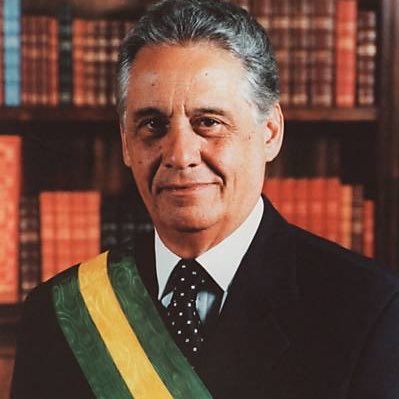 Radioclubeaju's tweet photo. 🚨ATENÇÃO: Com Alzheimer avançado
Fernando Henrique Cardoso já não se lembra mais que foi presidente do Brasil. https://t.co/AEMpt3Qvfc