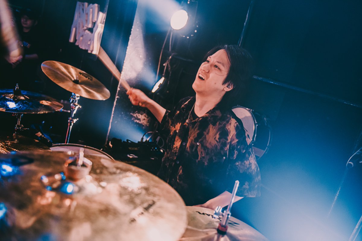 kasumi__band's tweet photo. 2026年6月15日(月)
@antiknock1985  pre.
【SHEER HEART ATTACK vol.20】

東京発ラウドロックバンド 霞
Drums. 光

2024.01.01〜2026.06.15 解散

📸 @0i7______ https://t.co/Kv5iWidjIC