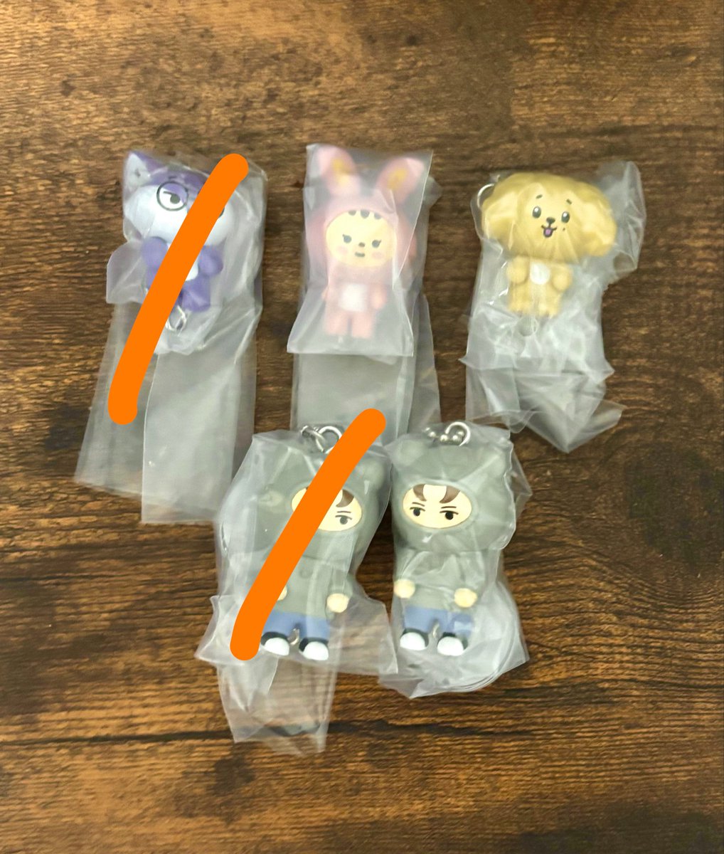 Qbirdht's tweet photo. SEVENTEEN MINITEEN ミニティーン ガチャ つまんでつなげてますこっと キーホルダー 交換

譲)👼🍕🐻‍❄️(🦀⛓️お好きな方)

求)
🍒🐯🐸(🦀⛓️どちらでも)

◎👼⇆🍒
◎まとめて交換可能な方優先
◎郵送でのお取引📮(同日発送希望)

リプまたはDMにてお気軽にお声がけください🌸 https://t.co/rp0wkaH3Np