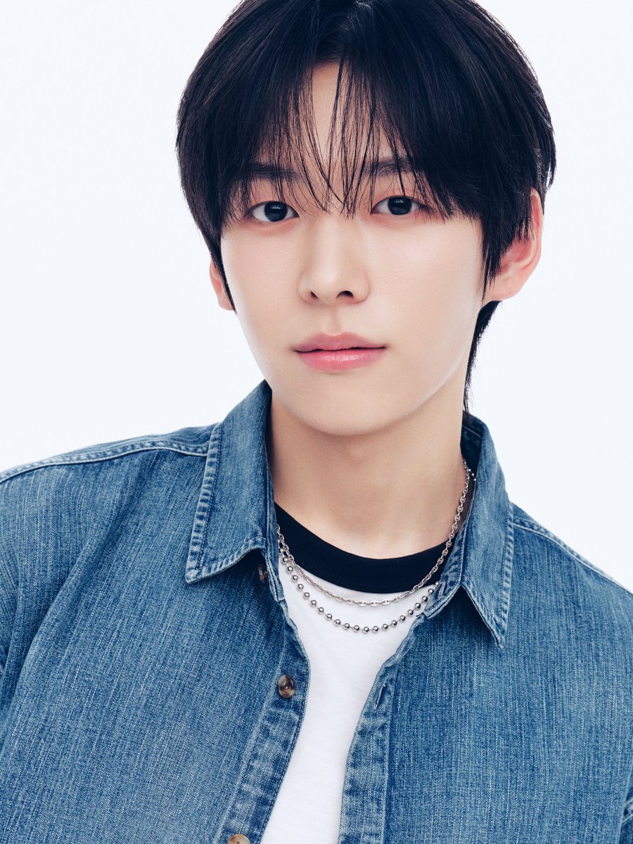 pkpk_o7's tweet photo. シンヘンかっこいいー😭 https://t.co/L4VsugzaSz