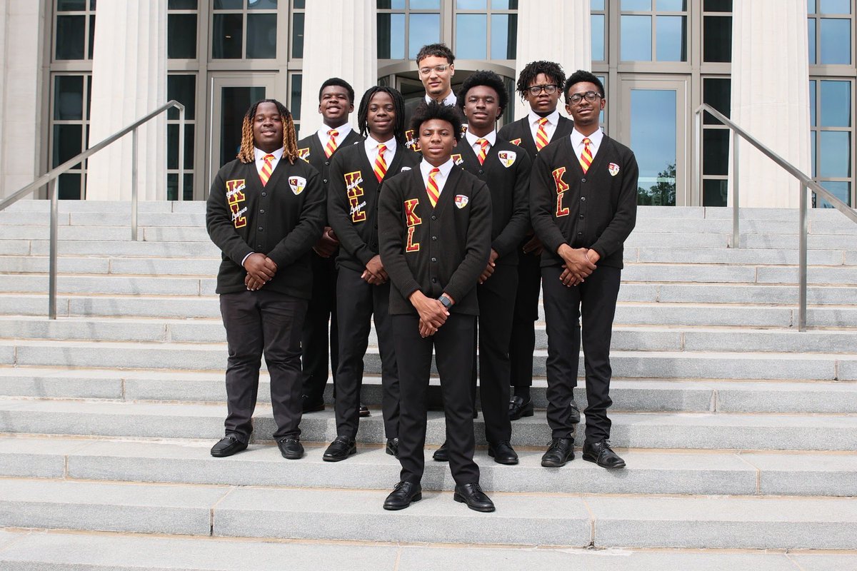 MobileKL's tweet photo. Mobile Kappa Leaguers from Blount High School. #KappaLeague https://t.co/7CqJFjB8zr