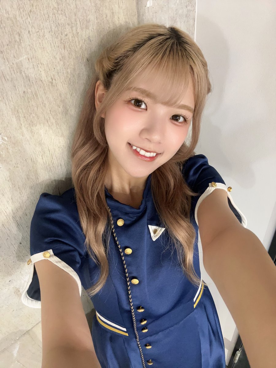 00____umi's tweet photo. おはよう〜🥝（キウイの絵文字あるの初めて知った）

23:00〜TikTokライブするね！
https://t.co/Uhly50huiA https://t.co/u5RleUZ6ha