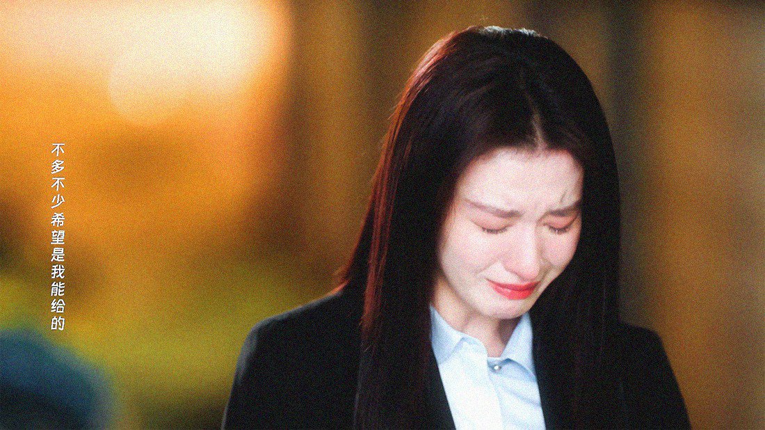 wcrated's tweet photo. the prettiest crier https://t.co/bpsHnVe659