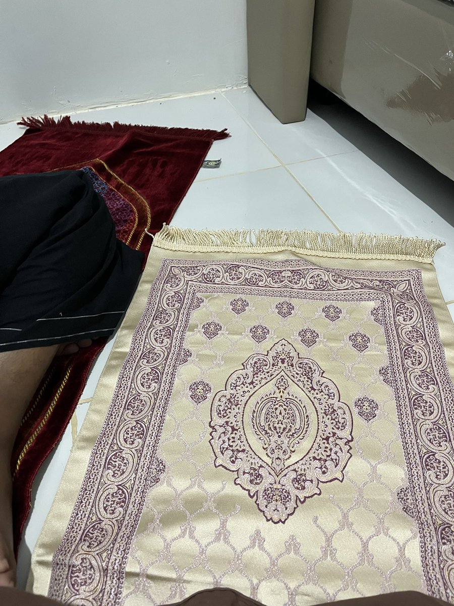 cheeseceye's tweet photo. Tuhan jaga kita selalu
Aamiin https://t.co/uSKRcwpnkI