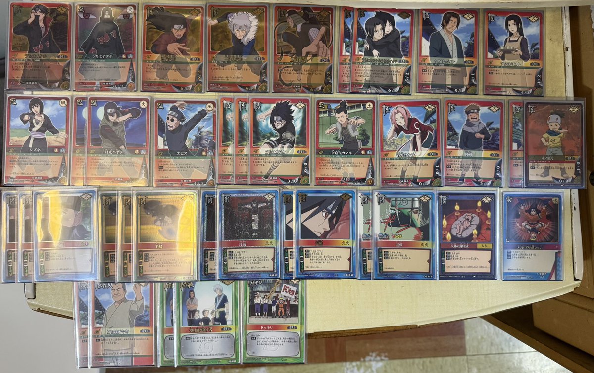 hpoom0519's tweet photo. ナルトだったらマジでヤバい！
久しぶりに昔のナルトカードゲームのデッキ見つけて、めっちゃ懐かしいわ〜。

#ナルトカードゲーム
#NarutoCardGame
#NCG https://t.co/fY5yJ0FsCQ