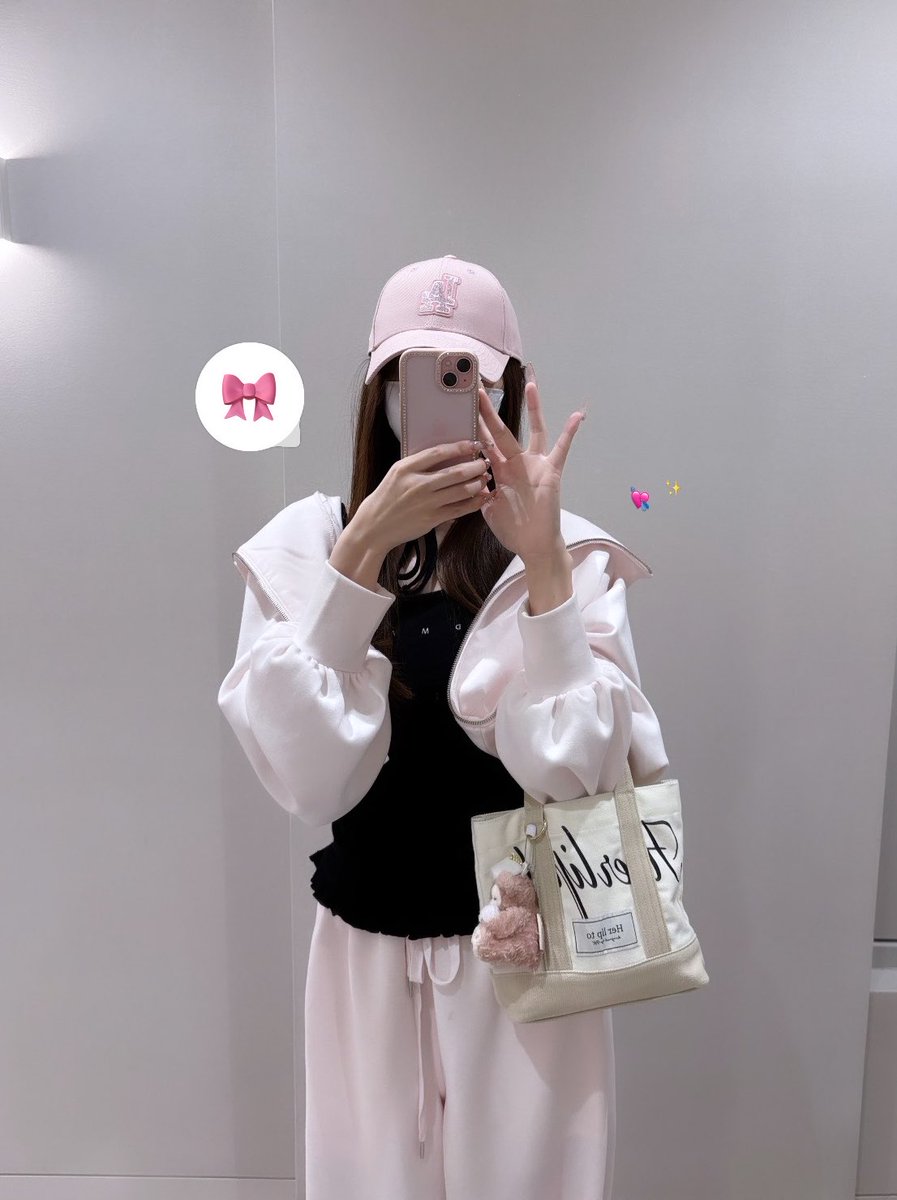 rlolym's tweet photo. 📍PGC CLINIC SHINJUKU

現場前の美容day🎀✨️
ジュベルック2cc打ってきた💉⋆˙⟡

院内広くて綺麗だしアクセスも良かったᖛ ̫ ᖛ )👍🏻
今回prで行ったけどキャンペーンで韓国と同じくらい安いからまた来月もお世話になるかも🇰🇷♡

#pr https://t.co/Y3E296vHmz