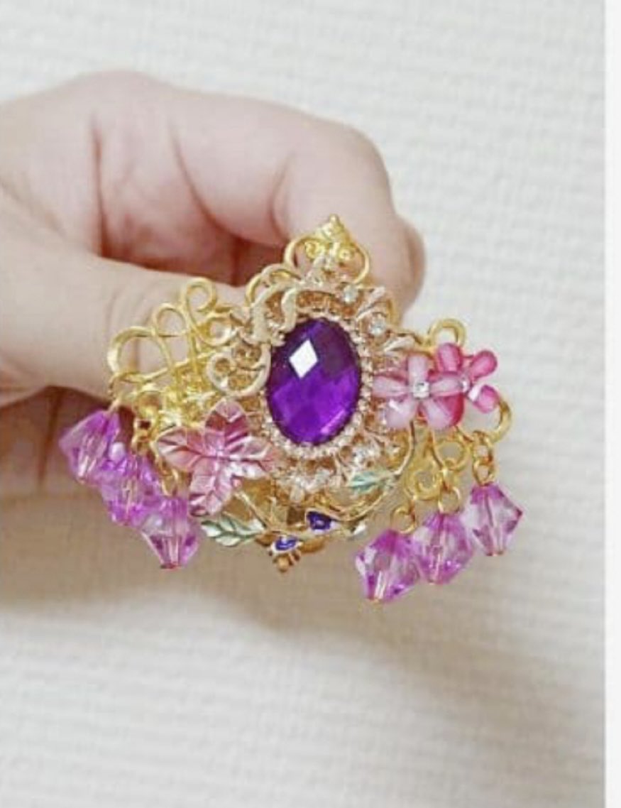 miki114550's tweet photo. 🎀ハンドメイドバレッタ販売中🎀

和風・ファンタジー・アニメイメージの一点物アクセサリー✨

🛒minne👇🏻
https://t.co/54hWsP5Ufo

#バレッタ #ハンドメイド #ヘアアクセサリー #推し活 https://t.co/Ii2foBKVjJ
