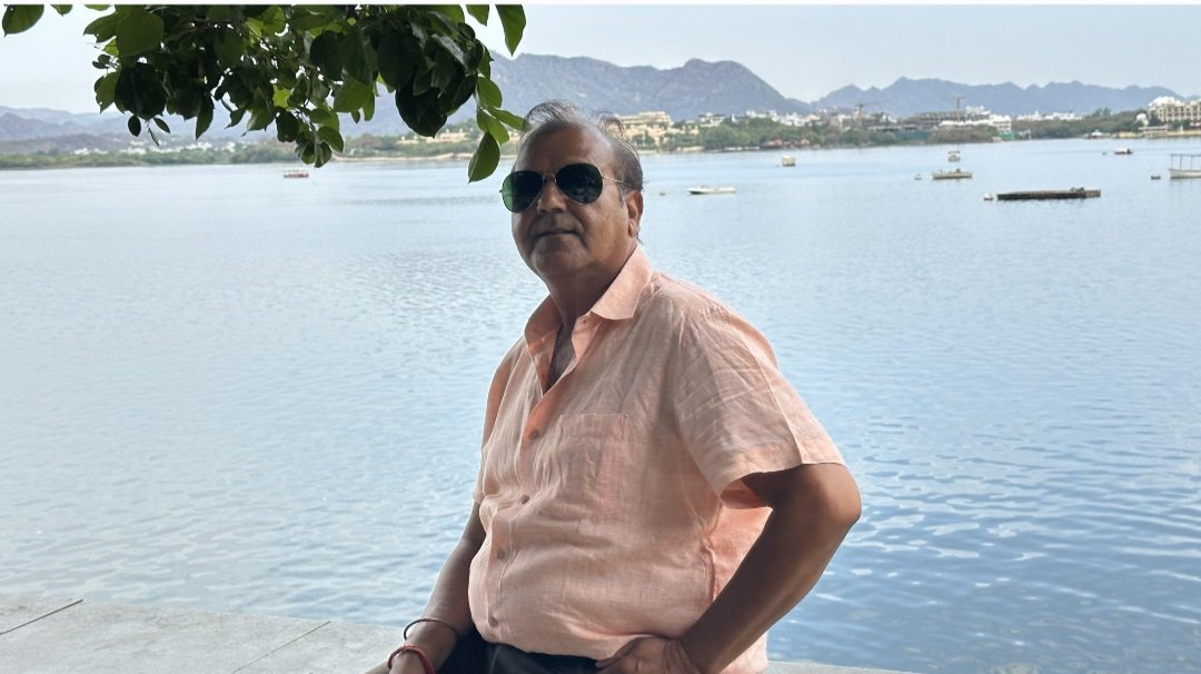 VinoBhojak's tweet photo. Good morning 🙏 #Udaipur 

आज  झीलों की नगरी उदयपुर  में ...!!

#LakeCity #Mewar #Rajasthan #India https://t.co/dZP6VRUZK6