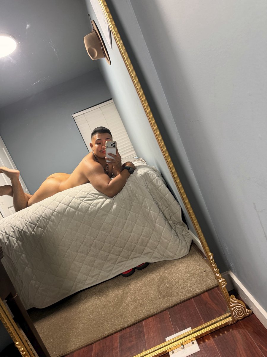 EMILIO253CD's tweet photo. CASUAL ABURIDO 🙃 https://t.co/dF1A8zFiJd