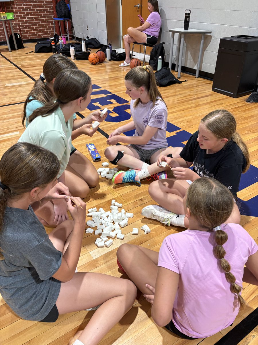 HoopsMm's tweet photo. Tonight we traded practice for team bonding. It was worth it!
Lots of laughs, great memories, and an opportunity for the girls to grow closer as teammates and friends. Team chemistry isn’t  built only on the court. It’s built through trust, communication, and having fun together. https://t.co/T2AznIGg4m