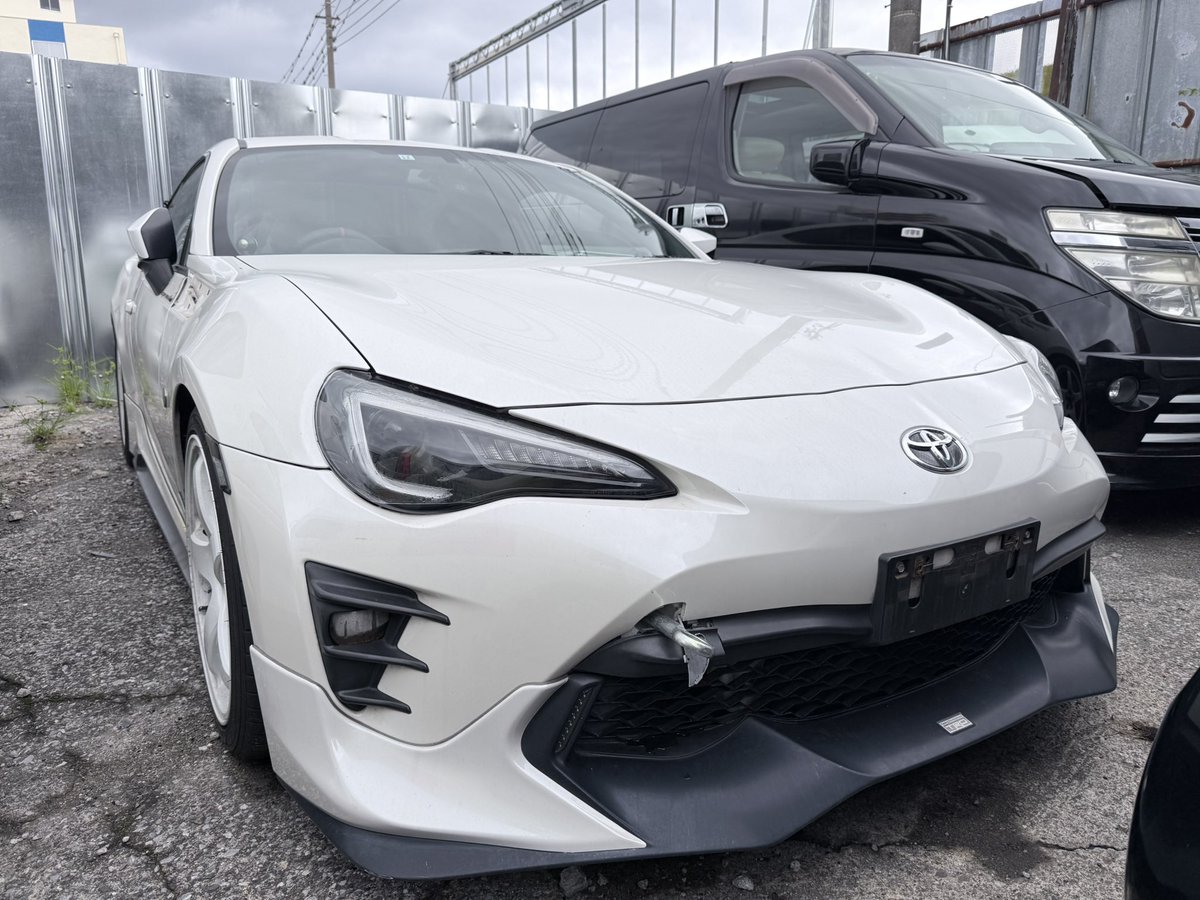akabane_car's tweet photo. 🚨もぎもぎ会🚨

6/20 土曜日　10時〜15時

ZN6 トヨタ 86
ACR30 トヨタ エスティマ

ルールはいつも通り！
先に値段を伝えることはありません。
基本はヤフオクの前後くらいが相場になります。

当日お気をつけてお越しください🙇‍♂️

#もぎもぎ会 #zn6 #acr30 #解体車 #パーツ取り車 #赤羽カースチール https://t.co/4tAc1r3Y8C