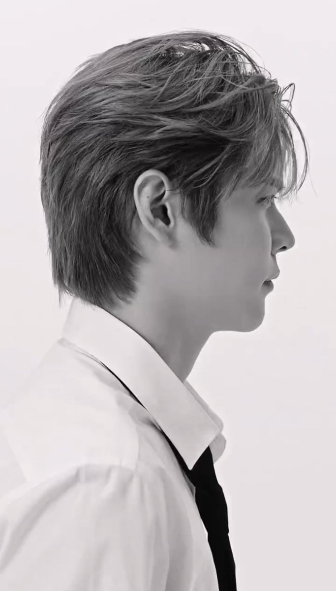 EUNSEOK_TH's tweet photo. คนเราจะหล่อเท่ดูดีแบบทุกทิศทางได้ขนาดนี้เลยเหรอคะ ทุกคนหาทางหนีเจอไหมคะ ในส่วนของแอดมินนั้นไม่มีทางหนีแล้วค่ะ ทางไหนก็หนีไม่พ้นความหล่อเท่ของคุณซง อึนซอกผู้นี้นี่เอง 🔥😎 https://t.co/oeWcZJEb3V