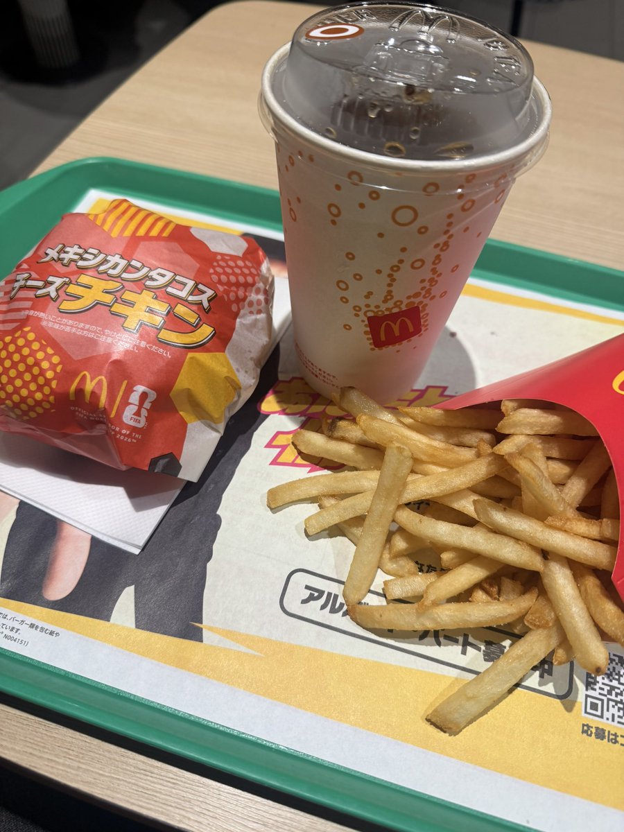 100yome100's tweet photo. 38日目朝　52.8kg/26.2%

お昼納豆めかぶ飯、夜マックというバランス？
最近マックで勉強するのにハマってしまってどうしよう〜サラダ変更すればいいのにポテトおしいんよな🥺🍟

しかもワールドカップ限定のメキシカンタコスなのが美味しかった！また食べるから筋トレする🥺💪 https://t.co/fCpwFQbs0u
