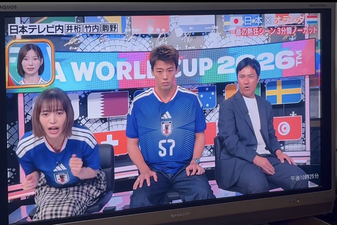 l_se0m's tweet photo. 勢いとはいえ、ハグできちゃうんだからイケメンって得だよなw https://t.co/gEts8bAgu7
