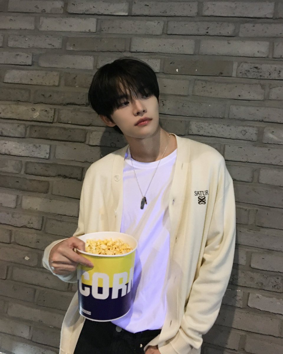 xiye42_'s tweet photo. 260618 클유아 인스타 #전민욱 https://t.co/5QHNa7smQ1