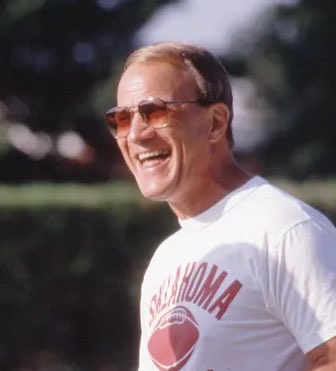 SoonerVirginia's tweet photo. “Texas kids deserve the opportunity to compete for championships.

That’s why they come to Oklahoma.” https://t.co/q2ZHyj3WWY