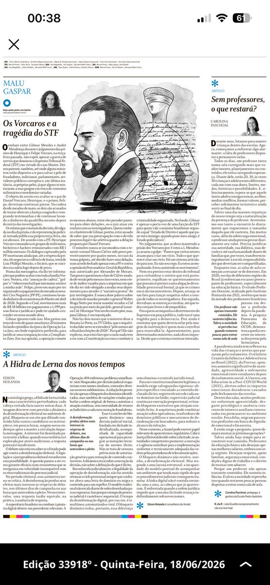 carnefernando's tweet photo. Coluna do ano @malugaspar https://t.co/2srFLZjW2p