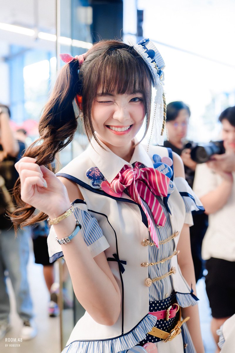 room48Gallery's tweet photo. เธอคนนี้ยังเป็นเธอ~🤍✨
#YoghurtBNK48 #BNK48 #Room48 https://t.co/Znk1ksuj7T
