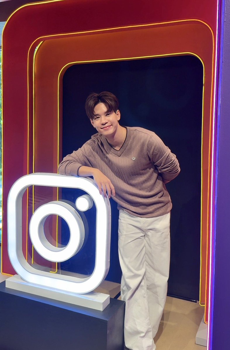MojoMuse_MMM's tweet photo. ‘Peter’ @PPeterll2 at Instagram Close Friends 

#MojoMuseManagement
#PeterParatthakorn
#InstagramTH https://t.co/CTmLkXLRXN
