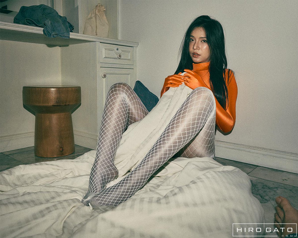 gato_hiro's tweet photo. Momoe lights up the room with smooth shine in our Hot Orange Satin spandex #Leotard
Get it :👉https://t.co/XMmk4wViYg
More of her on Patreon! 👉Link in Bio
#bodysuit #catsuite #unitard #spandex #lycra #catsuit #lycrafetish #レオタード #ハイレグ #水着 #パンスト #タイツ https://t.co/QMrpeO3EZd