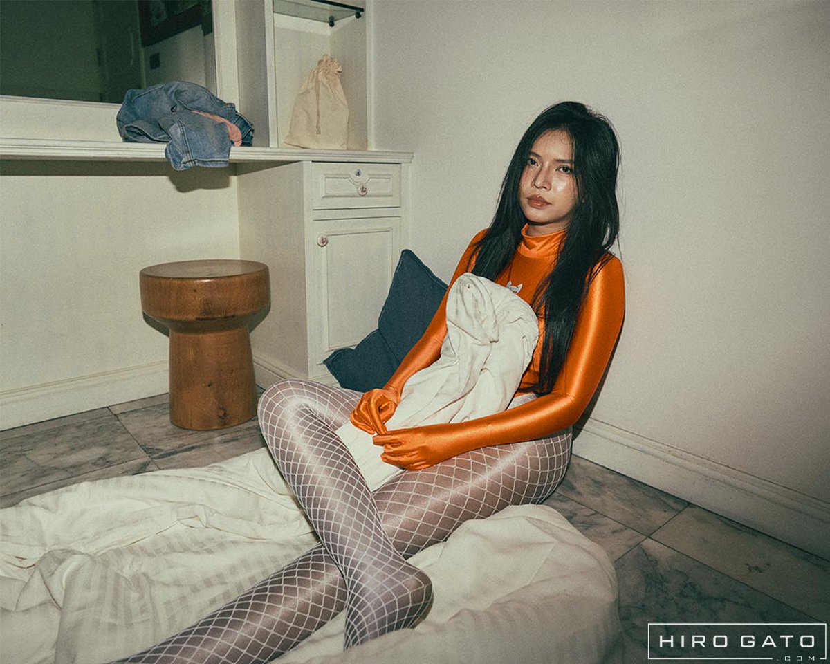 gato_hiro's tweet photo. Momoe lights up the room with smooth shine in our Hot Orange Satin spandex #Leotard
Get it :👉https://t.co/XMmk4wViYg
More of her on Patreon! 👉Link in Bio
#bodysuit #catsuite #unitard #spandex #lycra #catsuit #lycrafetish #レオタード #ハイレグ #水着 #パンスト #タイツ https://t.co/QMrpeO3EZd