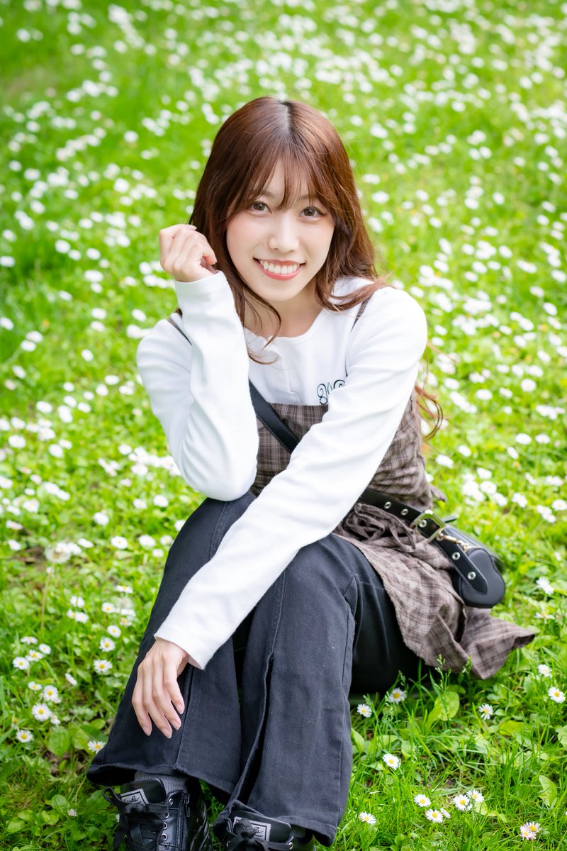 _MKM88_Photo's tweet photo. 2026.06.13
スタジオエス撮影会

円山公園 時間割個撮
モデル：えな さん

#スタジオエス
#えな https://t.co/xfEPTo4Uyl