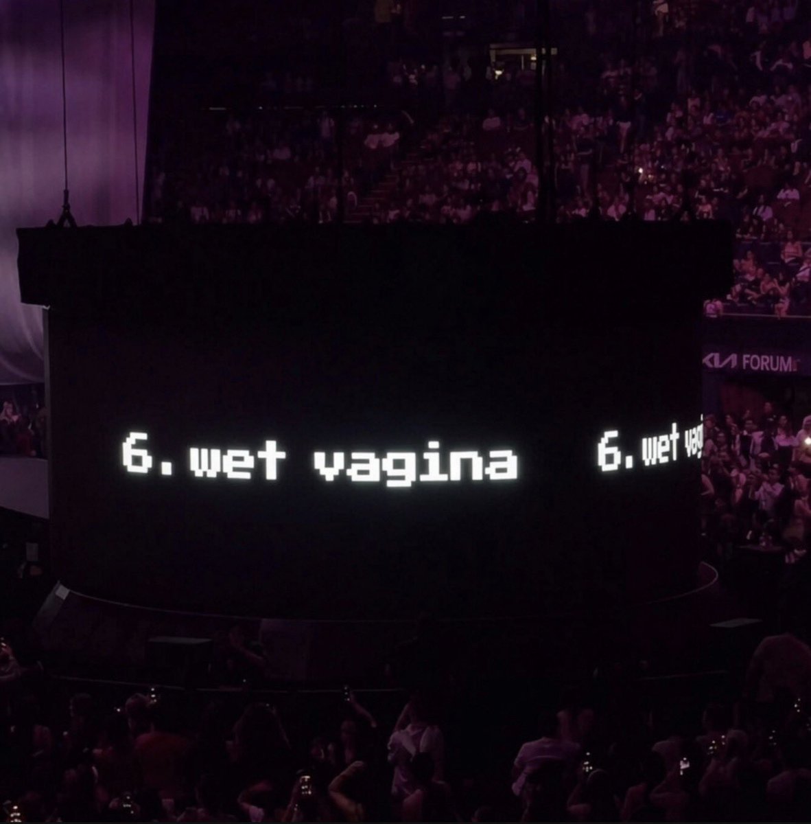 eternalkenn's tweet photo. Track 6 is called “Wet Vagina” 👀 https://t.co/lfCCnt5TH7