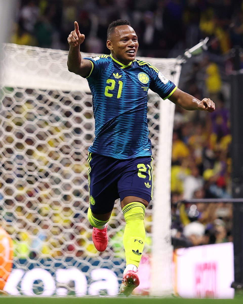 fifaworldcup_es's tweet photo. El Bicho cerró la cuenta ⚽️🤩

#CopaMundialFIFA https://t.co/vlQlPxFRTR