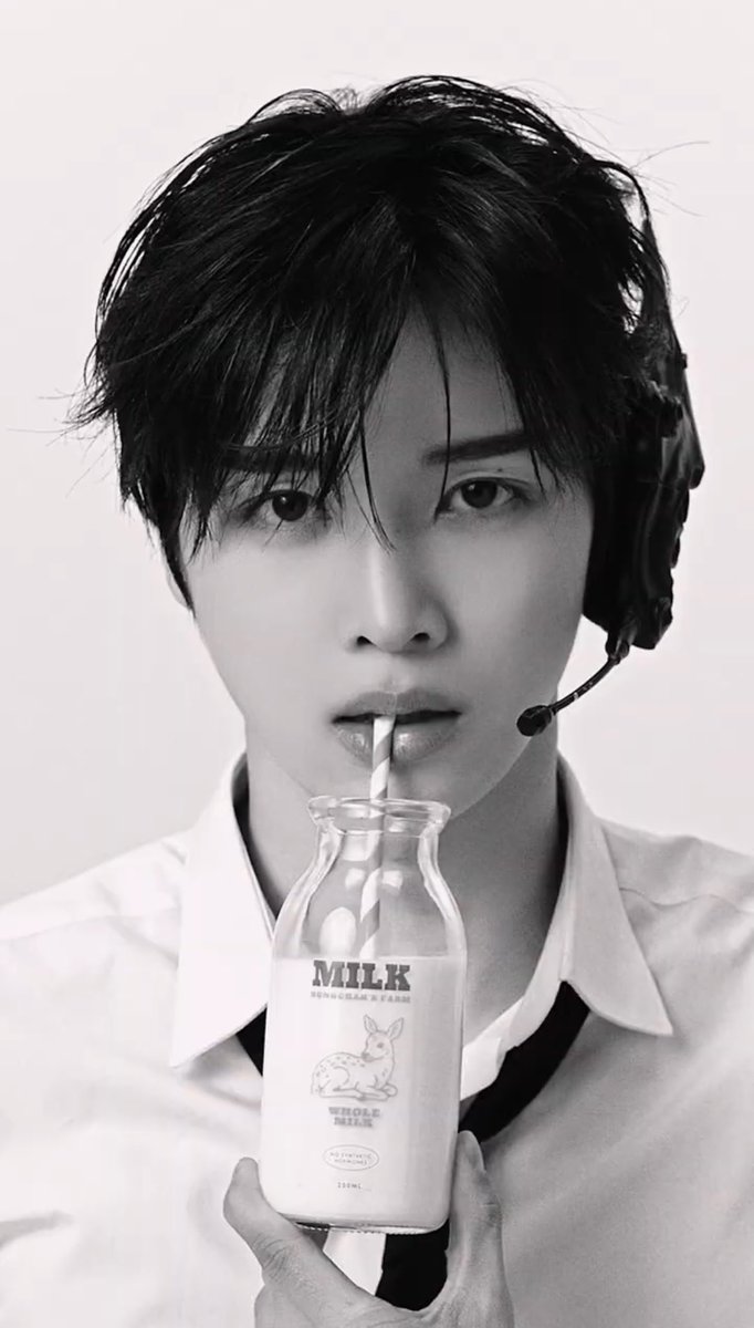 ssungchan_th's tweet photo. หล่อ (ว.) : งาม เช่น รูปหล่อ

ตัวอย่าง : 
- ถ้าความหล่อซองชานเป็นภาษี บรีจึ/ชยงพือคงเป็นหนี้กันทั้งด้อม
- หล่อเกินมาตรฐานที่องค์การอนามัยโลกกำหนด
-  หล่อจนต้องซูมดูว่าเป็นมนุษย์หรือผลงานประติมากรรม
-  หล่อจนอยากฟ้องข้อหาทำให้ใจสั่นโดยเจตนา
-  หล่อจนต้องขอใบอนุญาตก่อนมอง https://t.co/GAdPKWujxo