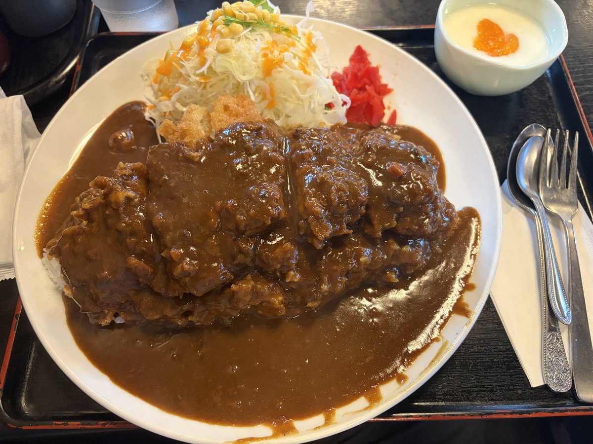 HIROTORK420's tweet photo. 大満足！！

カツカレー美味かった！！ https://t.co/6SMfqF48Cg