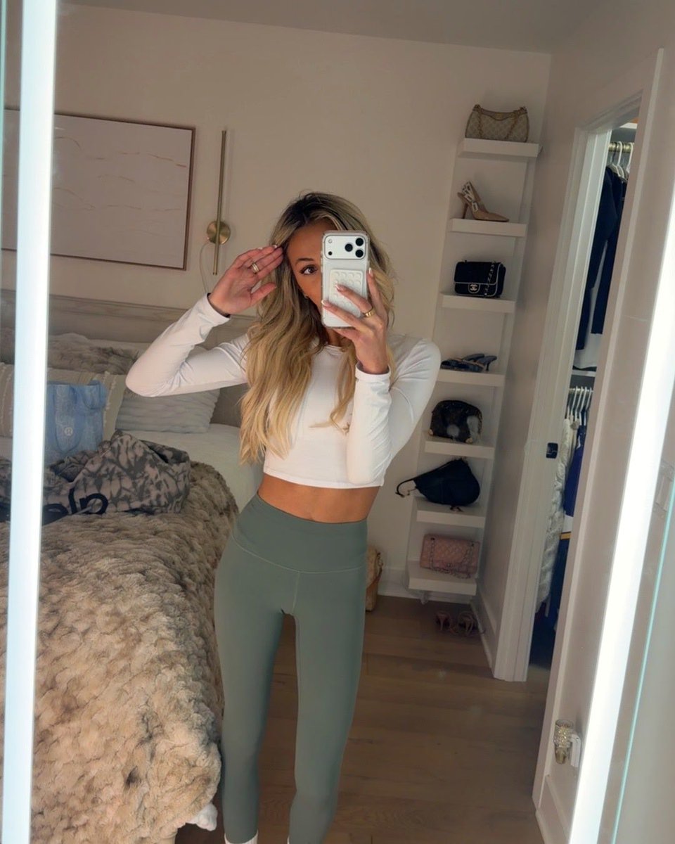 Anna Kalina tweet media