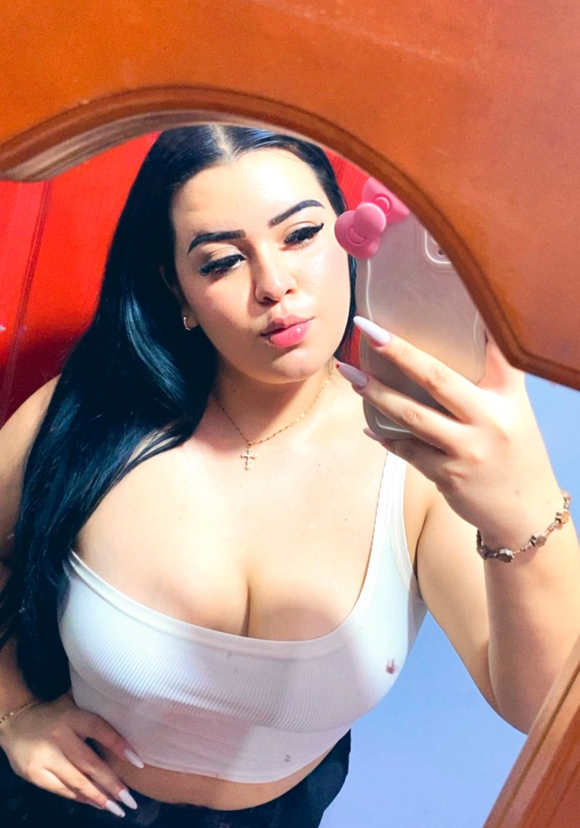 carolinaa6_'s tweet photo. 💋 https://t.co/oSfFByncb0