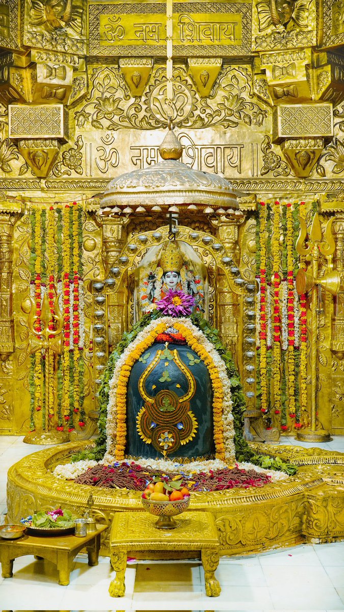 12Jyotirling's tweet photo. श्री सोमनाथ ज्योतिर्लिंग मंगला शृंगार आरती | 18.06.2026

Shri Somnath Jyotirlinga Mangala Shringar Aarti | 18.06.2026 https://t.co/WArlHgU4Cq