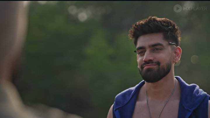 Avinashbanger's tweet photo. Finished watching 1st episode and I loved the Bunty Manocha character man 🙉🙊 what an superb &amp; versatile acting @Avinash_galaxy Bhai 🔥🔥🔥story also looks so promising 💥 

@MXPlayer @ArreTweets 

#Avinashmishra #Abhogahissab #Avisha https://t.co/LcVf9QH0UT
